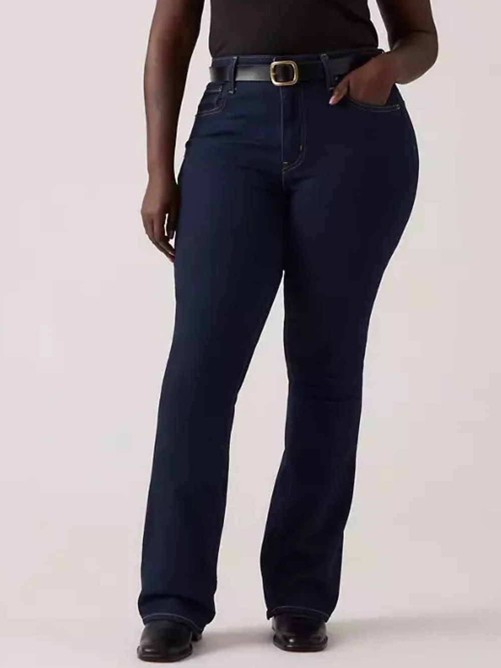 NWT Levi’s 725 High Rise Bootcut Jeans Blue Dark Wash Sz 33 /US Sz 16 $69.50